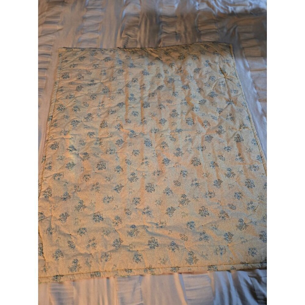Vintage Shabby Chic Pink Cottagecore Patchwork Throw Blanket - Picture 9 of 11